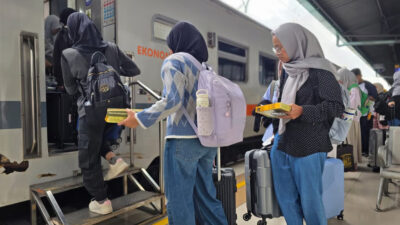 KAI Daop 1 Jakarta Mulai Melaksanakan Posko Angkutan Natal dan Tahun Baru