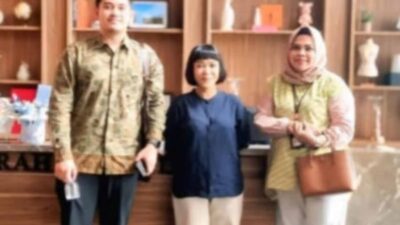 Dukung Penampilan Profesional Insan BRILian, BRI Branch Office Otista Region 6Jakarta 1 Jalin Sinergi dengan Expressions Parfum