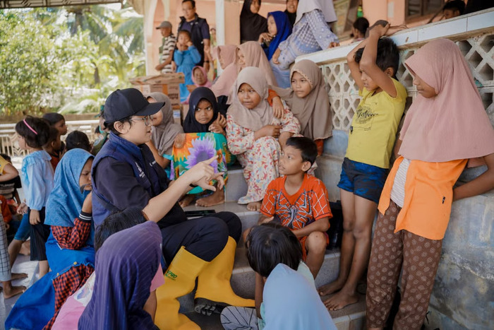 Employee Volunteering Grup MIND ID Dampingi Pemulihan Sumatra