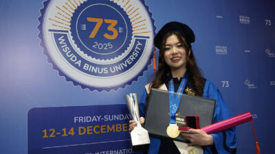 Ketika Kreativitas dan Ketekunan Bertemu Kisah Christina Menyelesaikan Studi di BINUS @Bandung