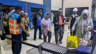 Layanan Nataru Pelindo Multi Terminal di Terminal Penumpang Bandarmasih Banjarmasin Berjalan Lancar (1)