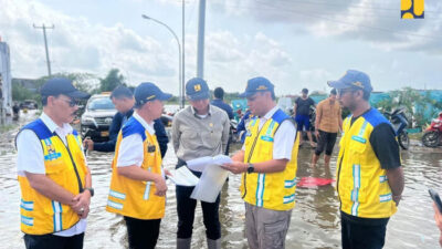 Tinjau Banjir Bekasi, Menteri PU Dody Hanggodo Pastikan Penanganan Terpadu Hulu–Hilir dan Kerahkan Pompa Mobile (1)