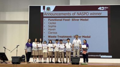 Siswa Kelas 7 BINUS SCHOOL Surabaya Raih Silver Medal di NASPO Lewat Inovasi Pangan Darurat dan AI Pemilah Sampah