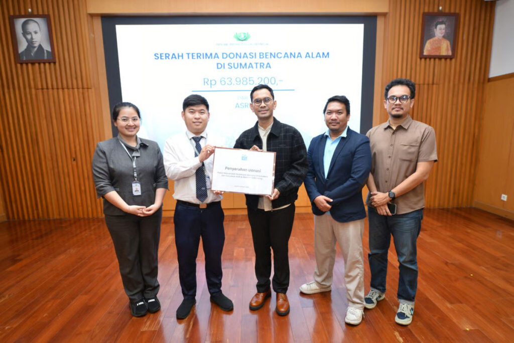 ASRI Salurkan Bantuan (2)